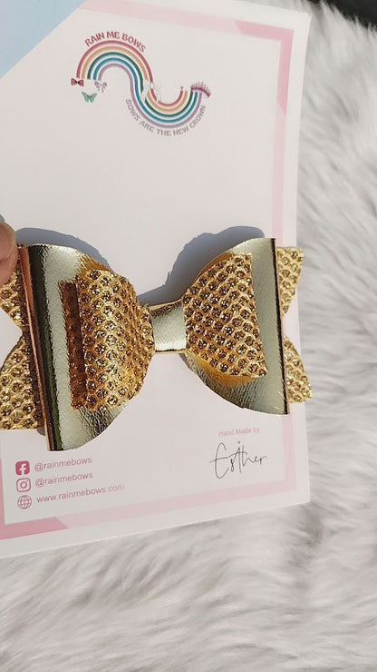 Vintage Golden Mesh Bow